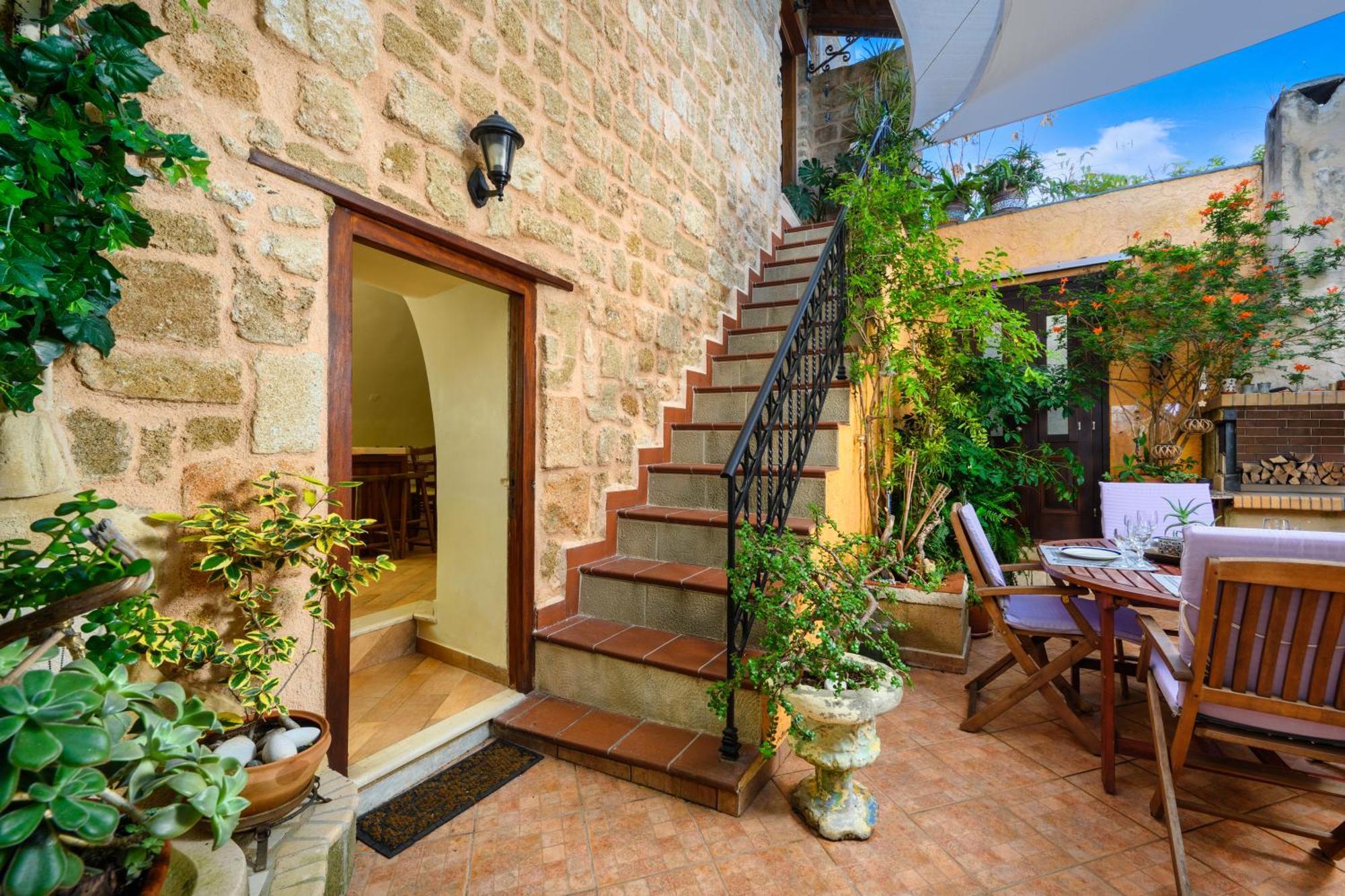 Suite Del Capitano Rhodes City Ngoại thất bức ảnh